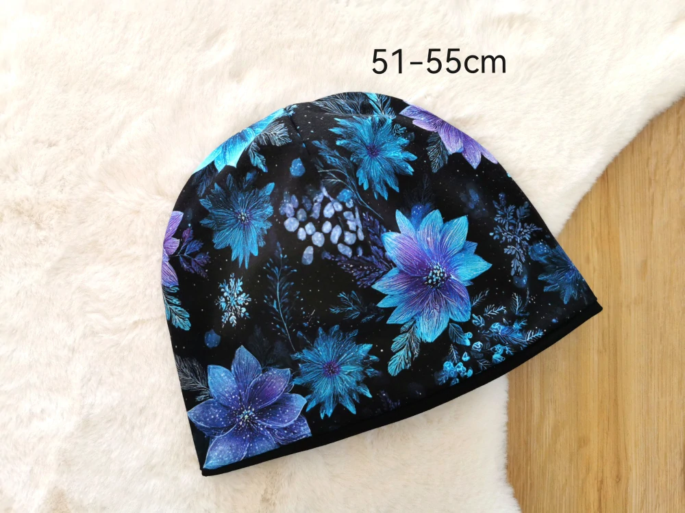klasická dvouvrstvá čepice - LEDOVÉ KVĚTY - obvod 51-55cm (pro dítě 6let a více)