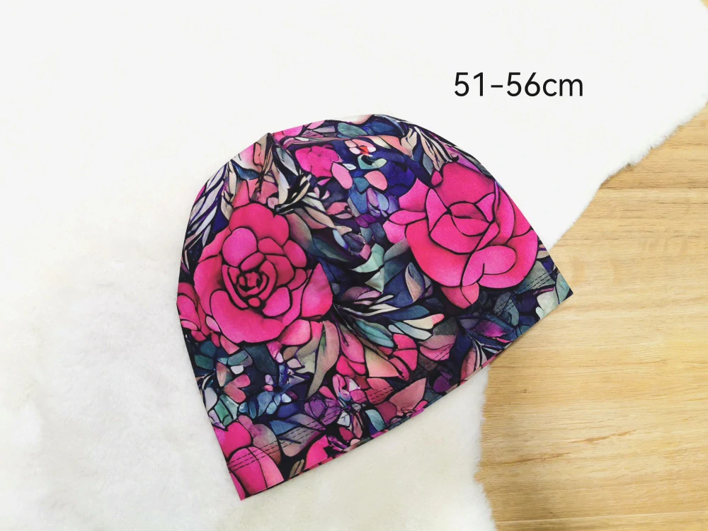 jednovrstvá čepice VITRÁŽOVÉ KVĚTY - obvod 51-56cm (6let a více nebo jako dámská)