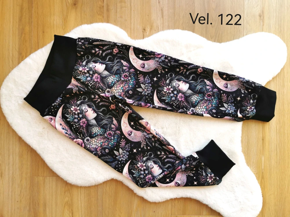 tepláky - KVĚTINOVÁ VÍLA - vel.122