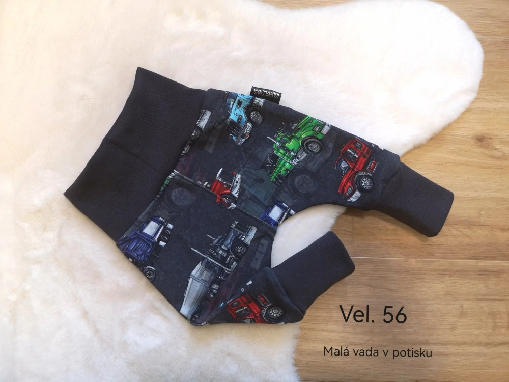 tepláčky - KAMIONY A NÁKLAĎÁKY - vel.56