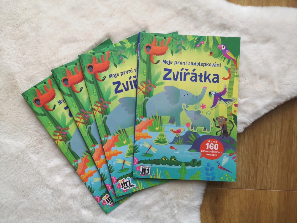 SAMOLEPKOVÁ KNÍŽKA - ZVÍŘÁTKA
