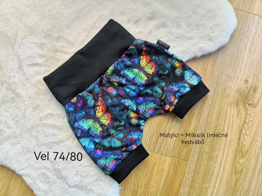 kraťásky s motýlky (milksilk) - vel.74/80
