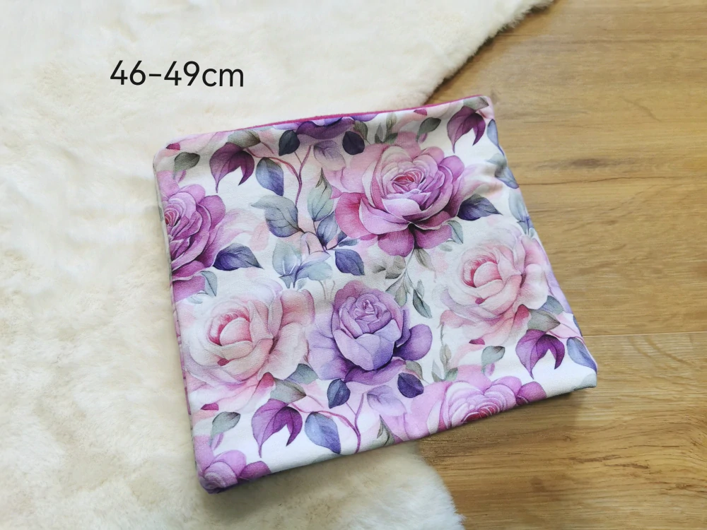 zateplený dvouvrstvý nákrčník - FIALOVÉ RŮŽIČKY - pro obvod 46-49cm (1-3 roky)