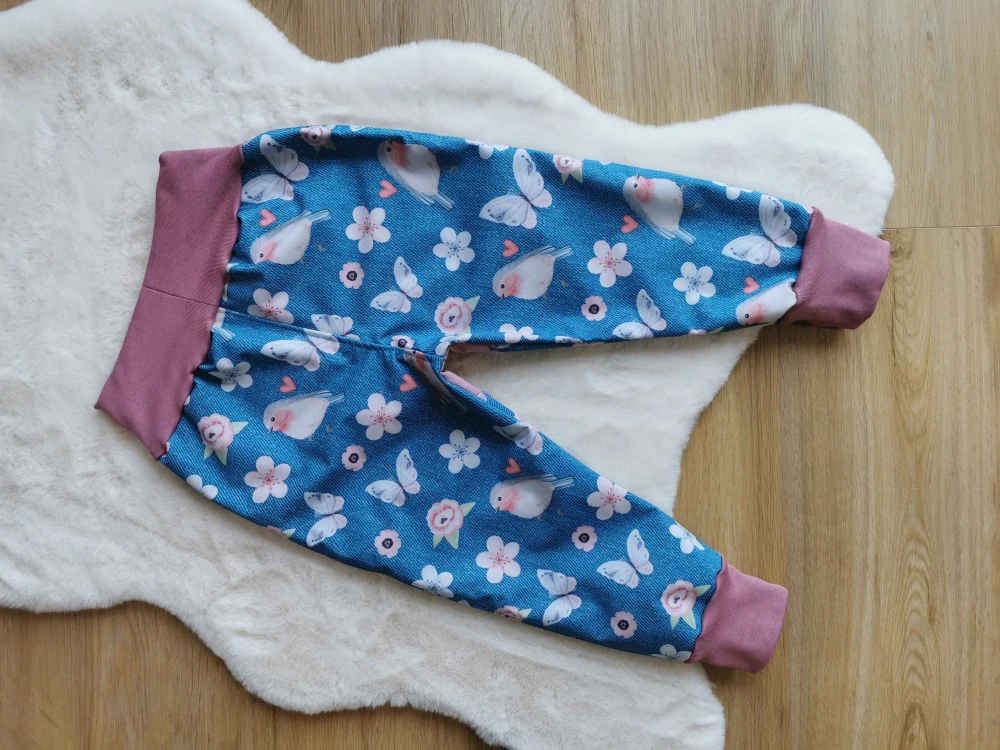 Dětské zimní softshellové kalhoty s fleecem - ptáčci - vel.92