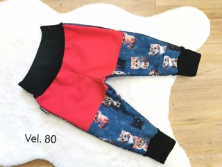 Dětské zimní softshellové kalhoty s fleecem - kočičky červené - vel.80
