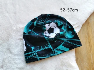 jednovrstvá teplejší čepice FOTBALOVÉ MÍČE - obvod 52-57cm (7let a více, starší děti nebo menší dospělácká)