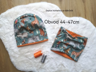 set dvouvrstvá homeless čepice a nákrčník - ZVÍŘÁTKA NA ZELENOŠEDÉ - pro obvod 44-47cm (9 měsíců - 2 roky)