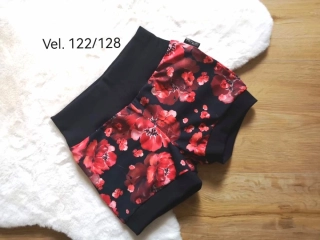 kraťásky - RŮŽE NA ČERNÉ - vel.122/128