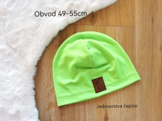 čepice neon zelená s koženk.štítkem obvod 49-55cm (4-8 let)
