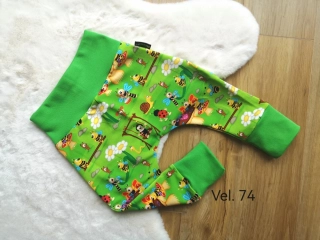 tepláčky - BERUŠKY A VČELKY, trávově zelený náplet - vel.74